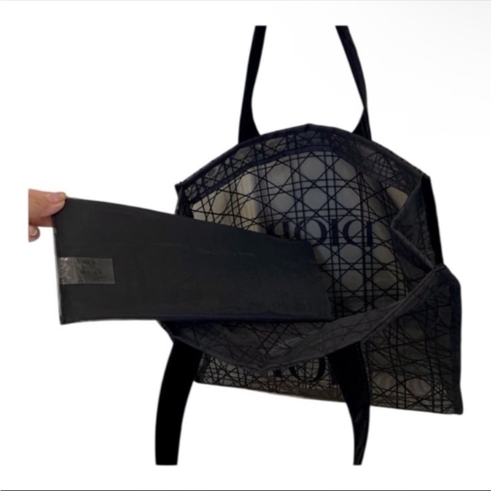 GWP Dior Mesh Tote - Picture 4 of 7